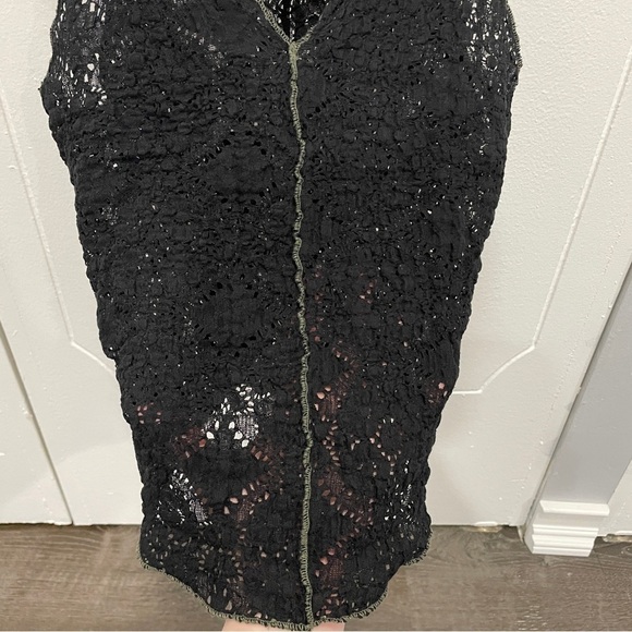 Free People Black Stretchy Lace Tank Top - Picture 3 of 10
